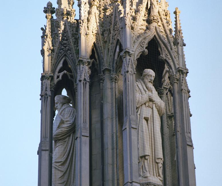 An image of the Martyr's Memorial, Oxford